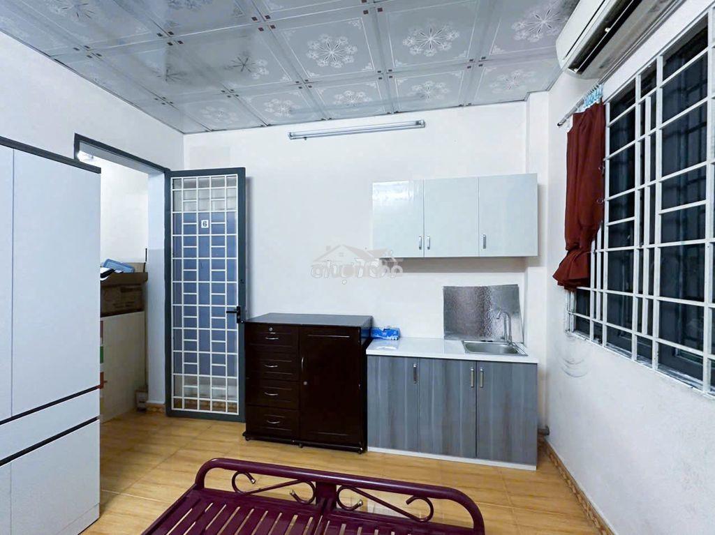 Cho thuê phòng ban công full nội thất dạng studio, ngay cv dạ nam - 3