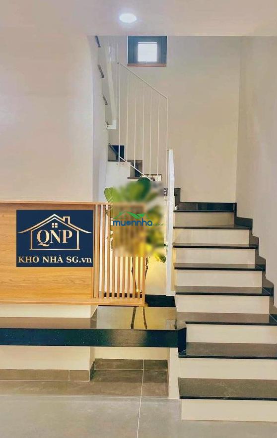 Chỉ 6 tỷ xíu sở hữu ngay siêu phẩm 4 tầng ngang 5m dtsd gần 220m², đường trước nhà 6m, dt 55m² - 4