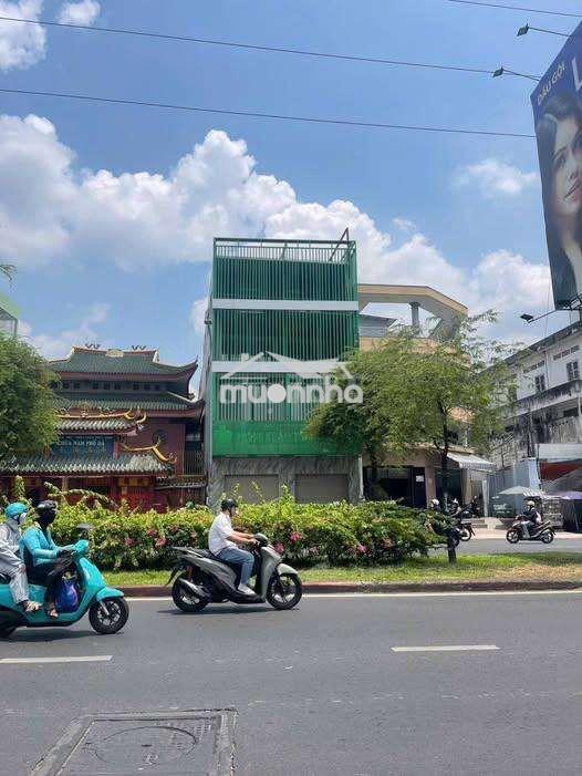 Cho thuê tòa nhà nguyên căn mặt tiền đường hồng bàng, quận 6 - 2