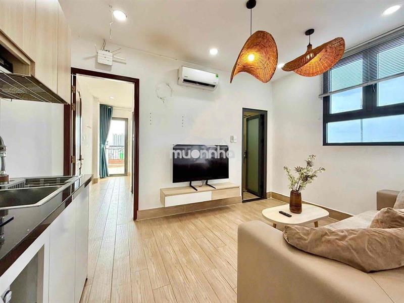 Chdv 2pn ban công, mặt tiền thang máy, rộng 60m2, gần cầu chà và q5