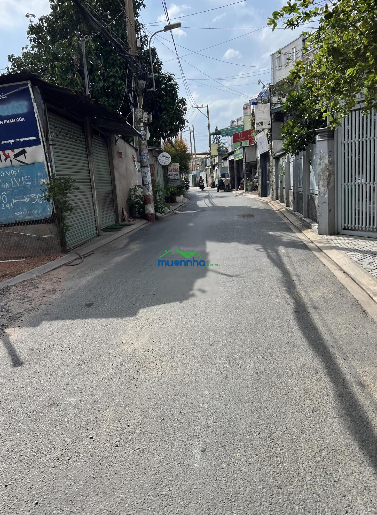 Nhà đẹp 2 tầng btct - dt 74m2 - hxh thông lê văn khương q12 - ngang 5m - 5,25 tỷ (tl) - 2
