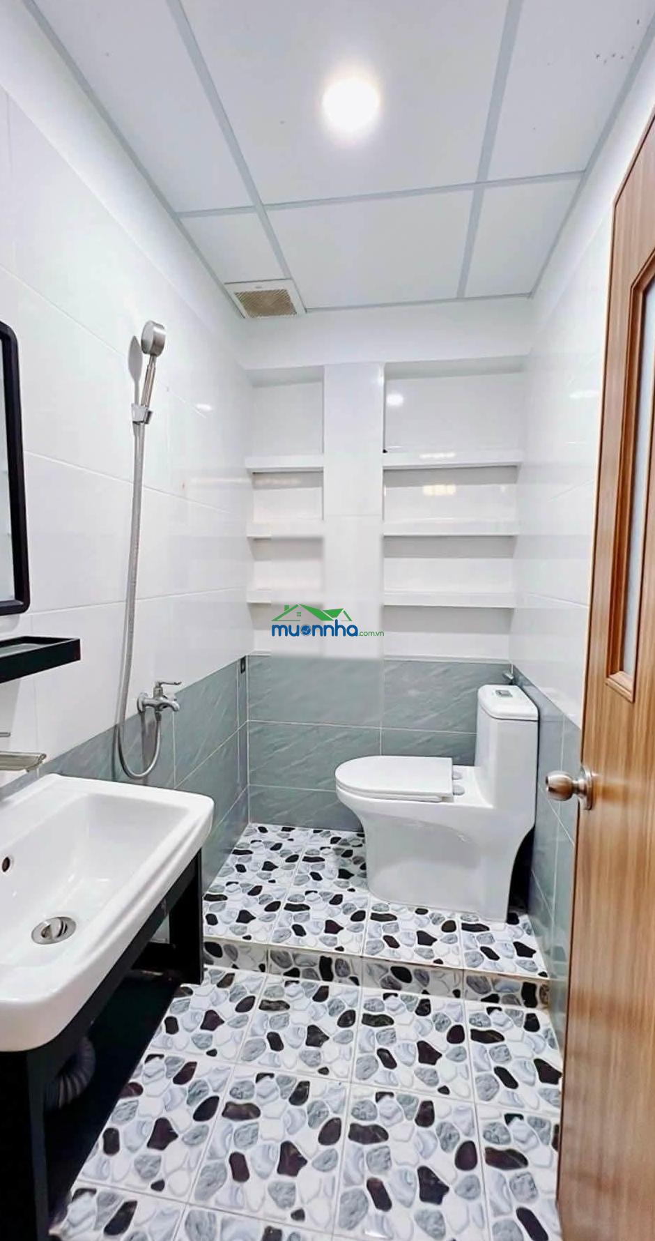 Khánh hội q4 - sát mặt tiền - 45m² - hẻm 4m - 2 tầng - chỉ 4 tỷ nhỉnh - 2