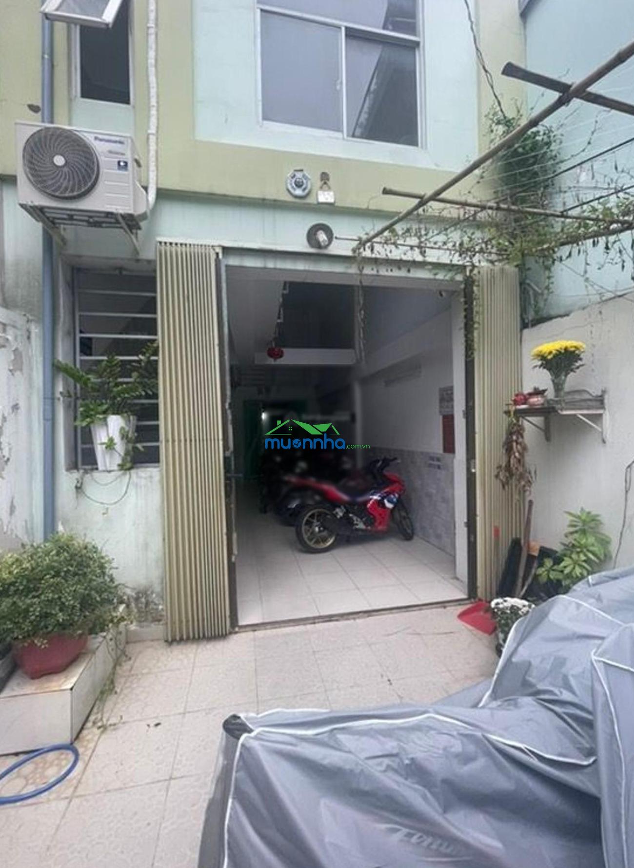 Bán căn hộ dịch vụ - đoàn văn bơ q4 - 98m² - 5 tầng 17 phòng - cho thuê 48tr - chỉ 10.3 tỷ - 2