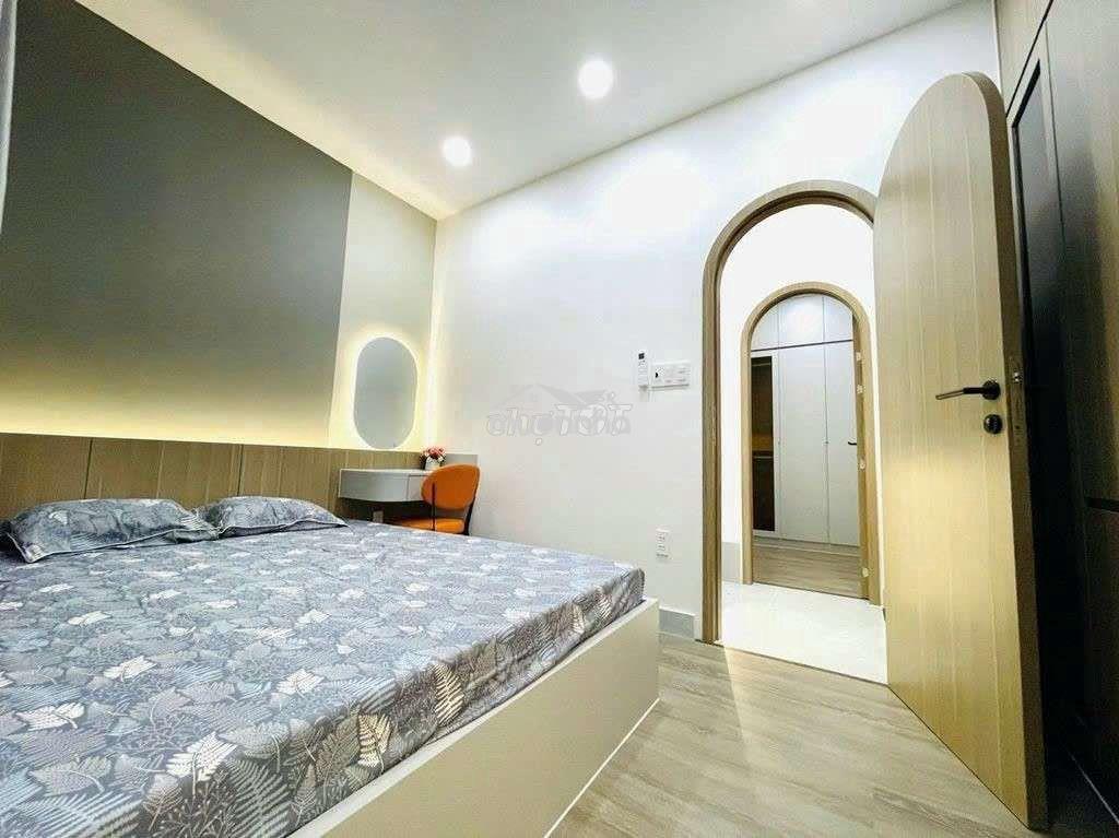 Nhà đẹp full nội thất_ vào ở ngay_ nt.long - 2