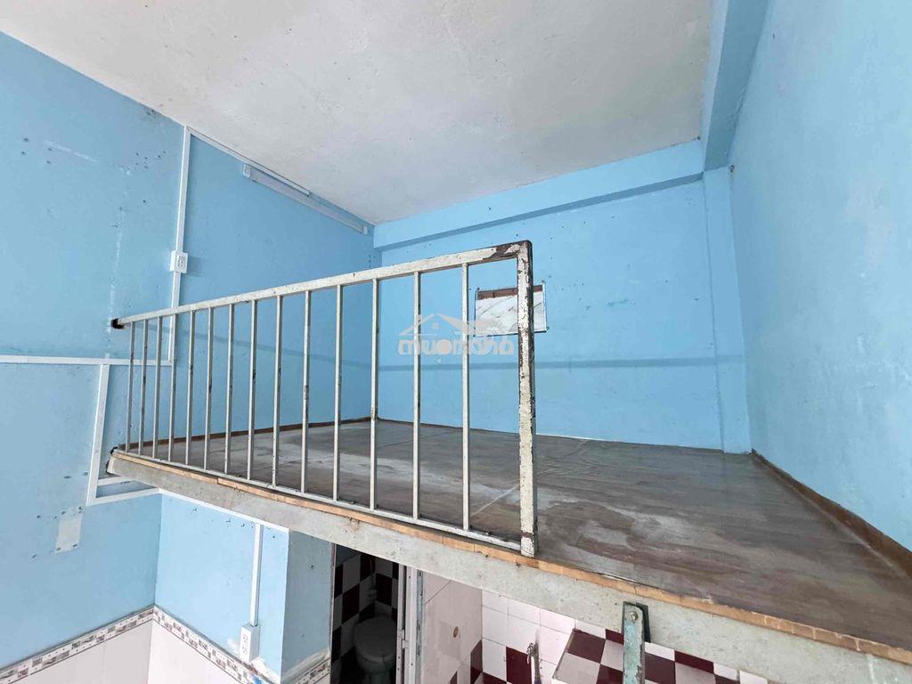 Phòng trọ phía sau gigamall sạch sẽ thoáng mát - 2