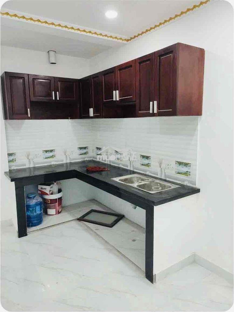 Nhà rộng tl41. trệt lửng 2pn 2wc. phòng thờ. sân để xe - 2