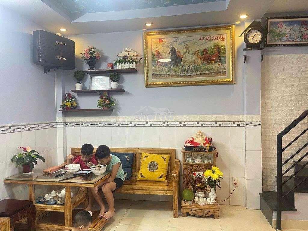 Full nội thất - gần aeon tân phú - hẻm 4m - 2