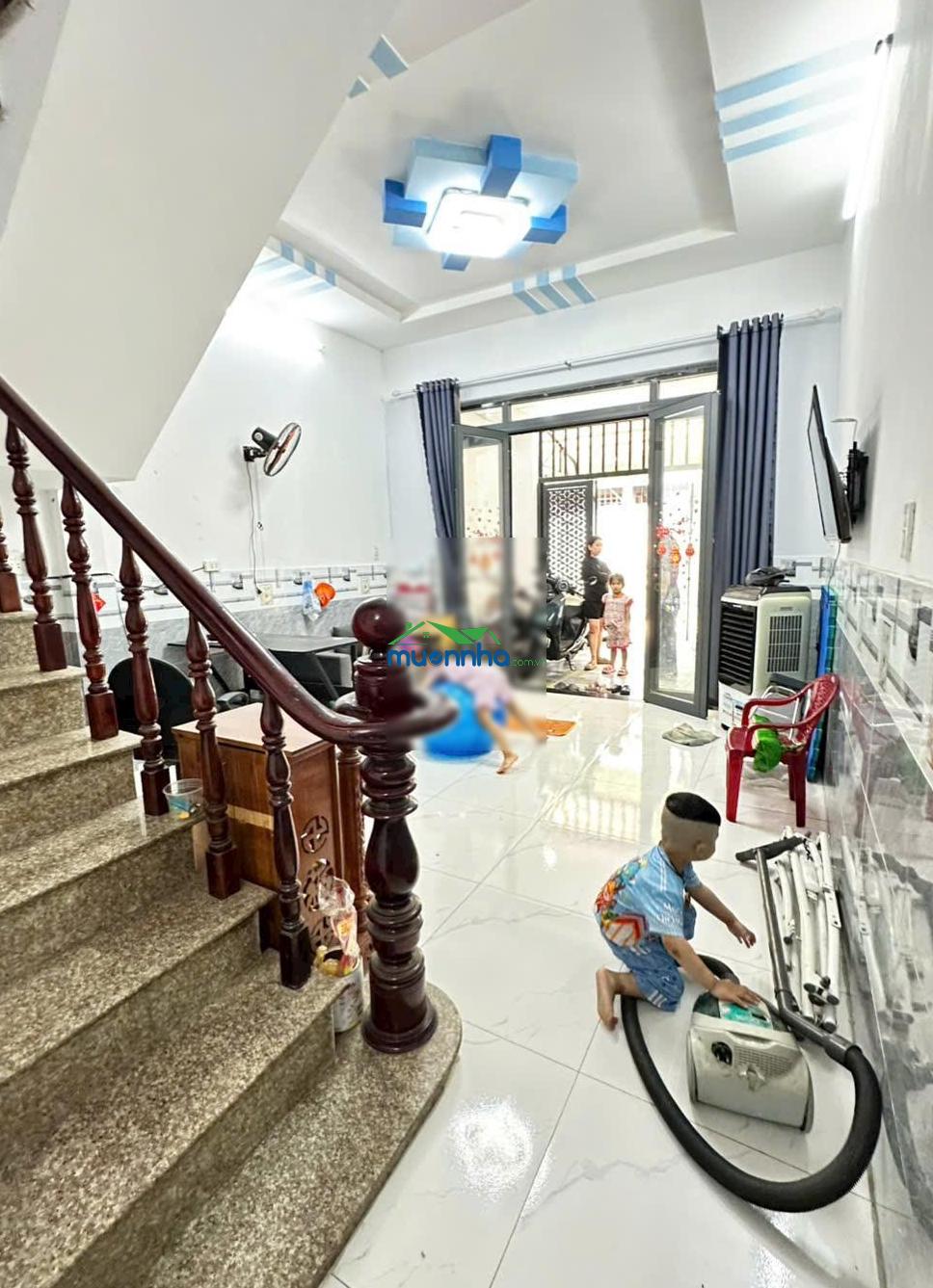 Chính chủ bán nhà đẹp vào ở ngay - 2