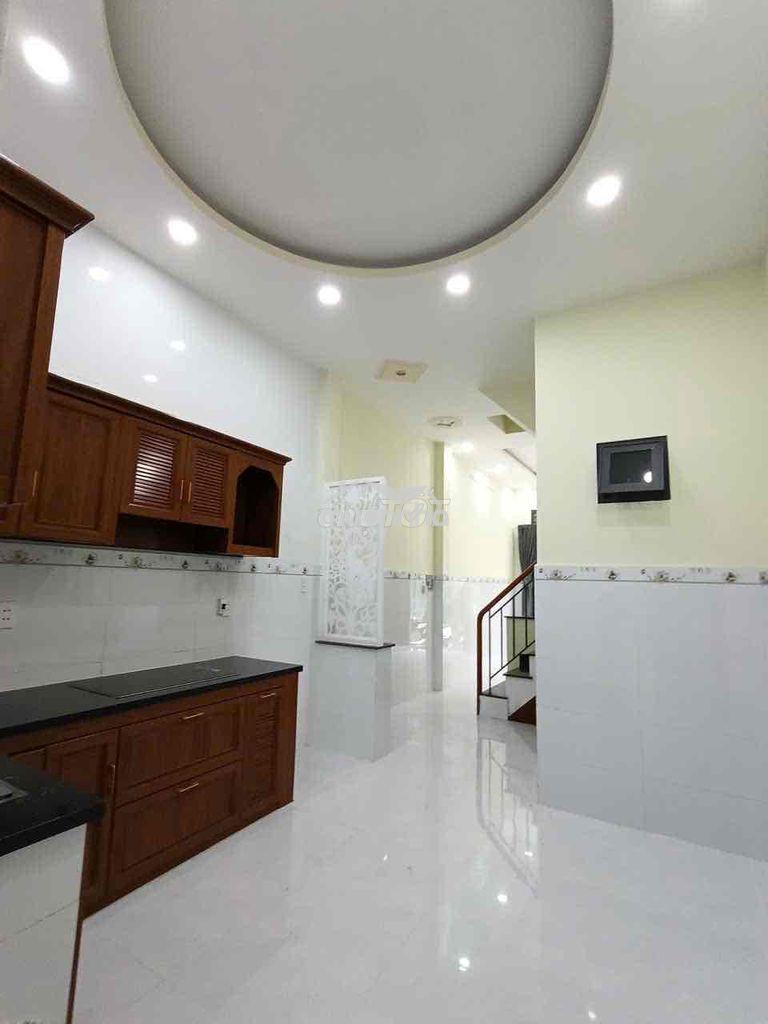 Cho thuê nhà hẻm 5m cxpl a p12 q6 - 3