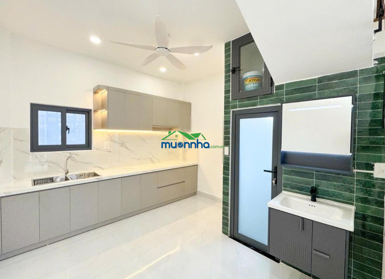 Bán nhà đoàn văn bơ quận 4 - 32m2 - bề ngang 4m - 3 tỷ nhỉnh - nhà mới dọn vào ở ngay - 4