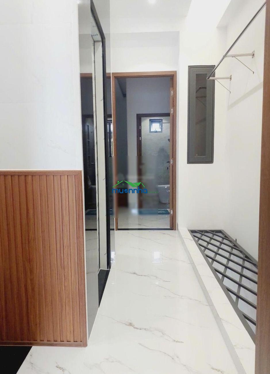 Chính chủ bán nhà mới, thang máy, nội thất cb, mt 3m, 5pn 6wc - 4