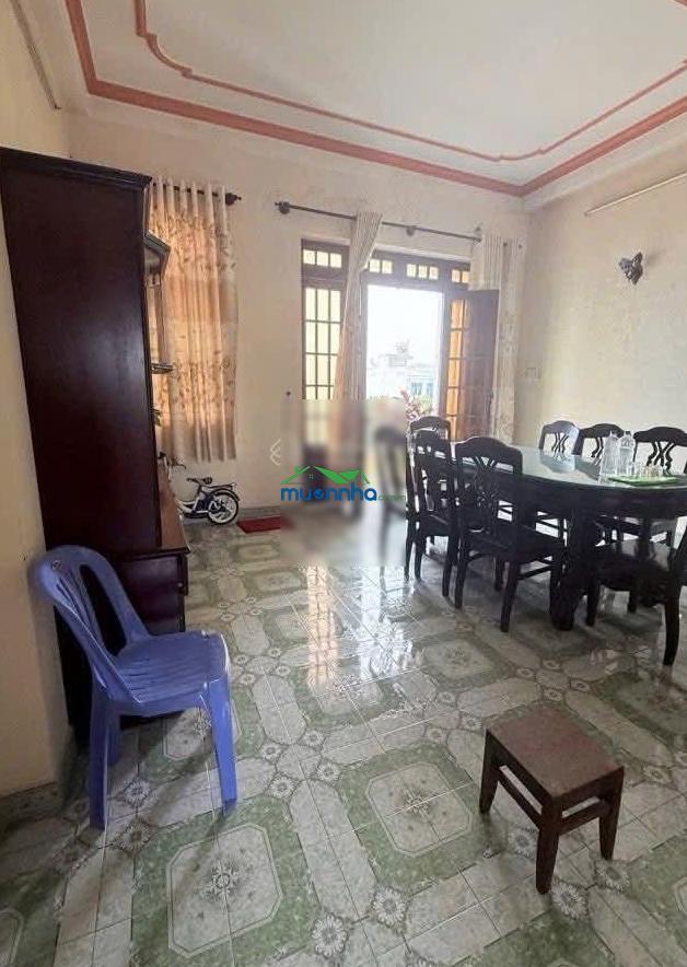 Chính chủ bán nhà đường nguyễn biểu-q5 đang cho thuê 25tr/th, dt 62m2 gần chúng cư 109 giá 3tỷ750 - 2