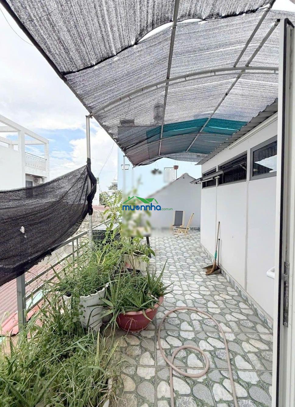 Nhà đẹp 77m2. nở hậu. 2 tầng. trung tâm gò vấp. đường lê đức thọ, phường an hội đông. chỉ 7,2 t - 4