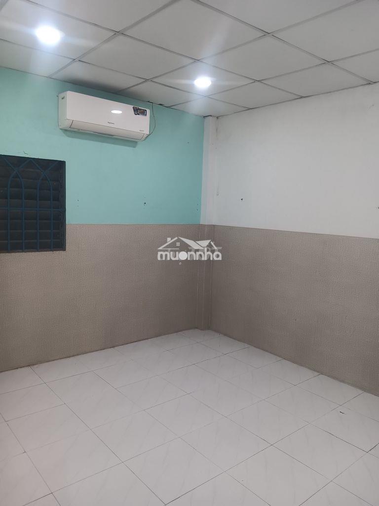 Cho thuê nhà gần ngã tư vườn lài- quốc lộ 1a - 2