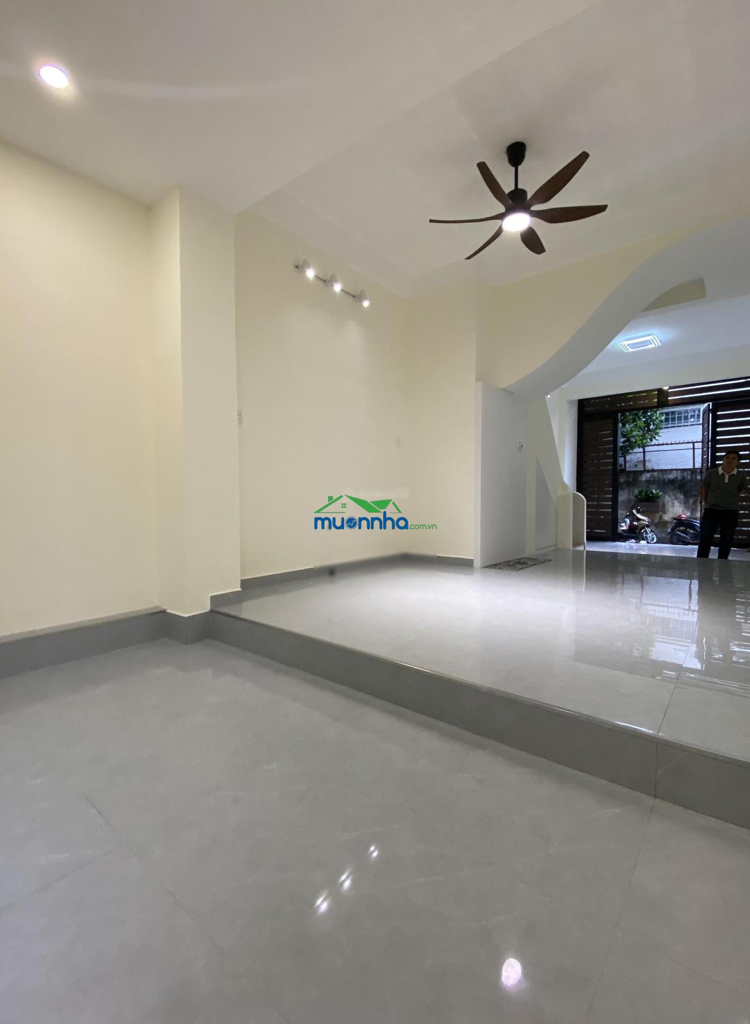 Đầu tư một bất động sản đúng, nó sẽ làm việc thay bạn suốt đời. chdv 7p, hẻm xe hơi né quang trung