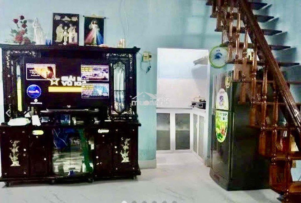 🏠 Hiếm, nhà lô góc 2 mặt thoáng ,gần metro số 2, cách mạng tháng 8 ,gi - 2