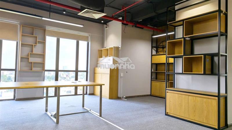 Cho thuê nhanh vp st moritz mặt tiền phạm văn đồng ngay gigamall