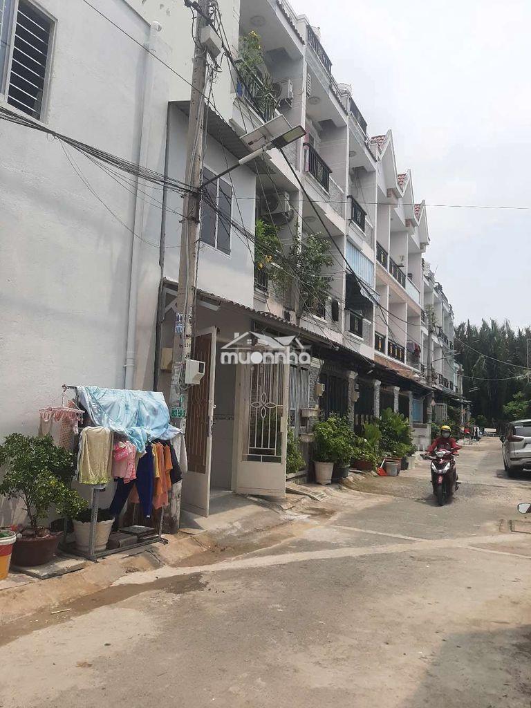 Bán gấp nhà nhỏ, 1 lầu, hẽm xe hơi,  620tr, nguyễn bình, ng h thọ.