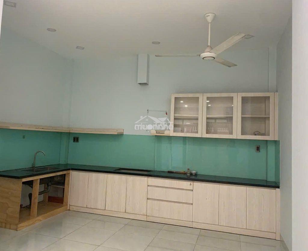 Cho thuê nhà 2pn đường oto kdc hồng long hiệp bình phước thủ đức 10tr - 4