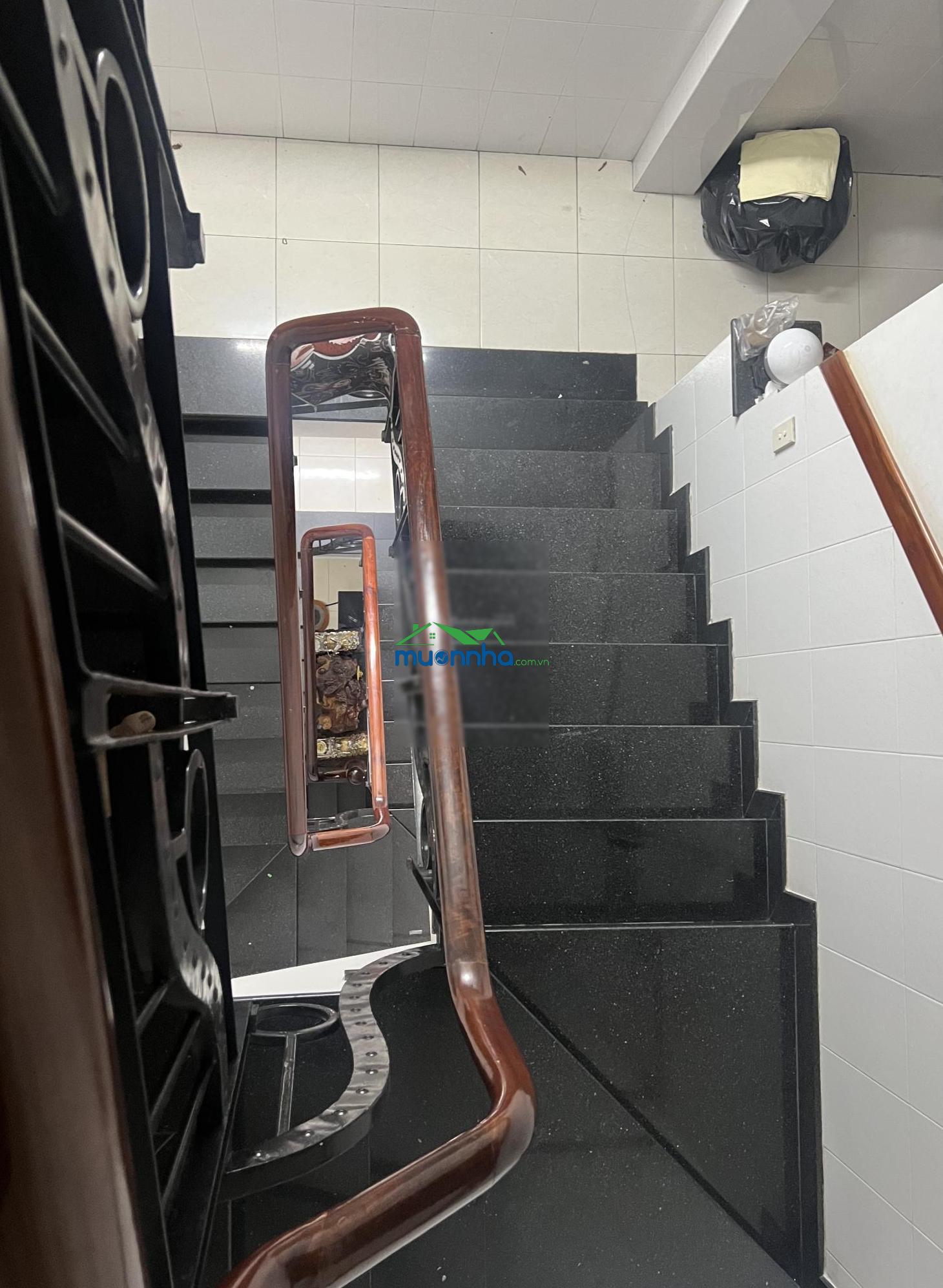 Bùi thế mỹ - p10 - 3 tầng btct - 69.9m2 - chỉ 8.1 - tl mạnh