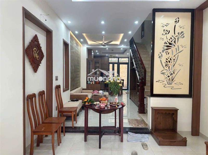 Cho thuê nhà hxh 222/ quang trung-ngay ngã 5 gv
- dt: 4mx20m 4pn