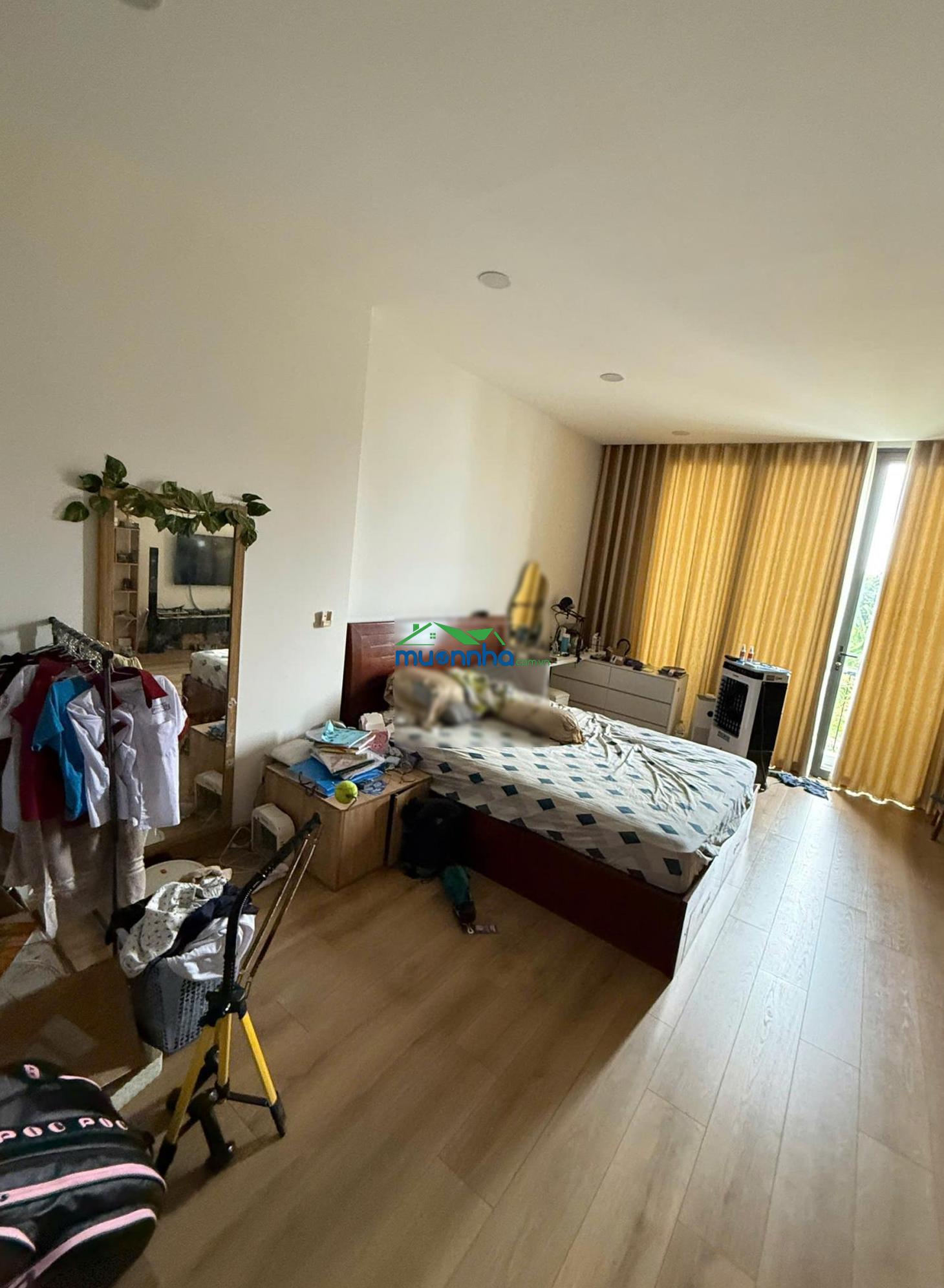 Chủ định cư bán gấp nhà đẹp hẻm 12m đặng thùy trâm, 4 tầng kiên cố, 5x14m, chỉ 10 tỷ bớt lộc