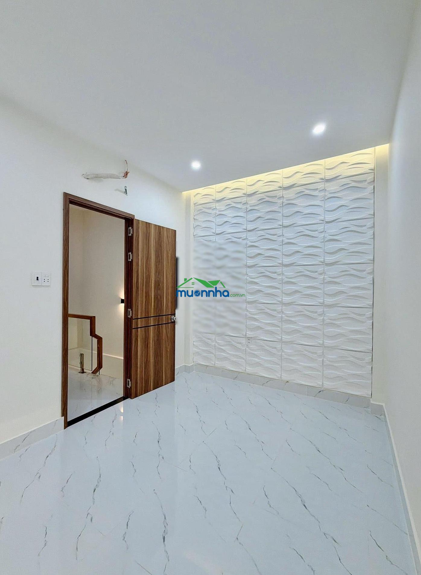 Giáp quận 11 quận 6 quận 5, gần chợ bệnh viện thuận tiện về các quận trung tâm