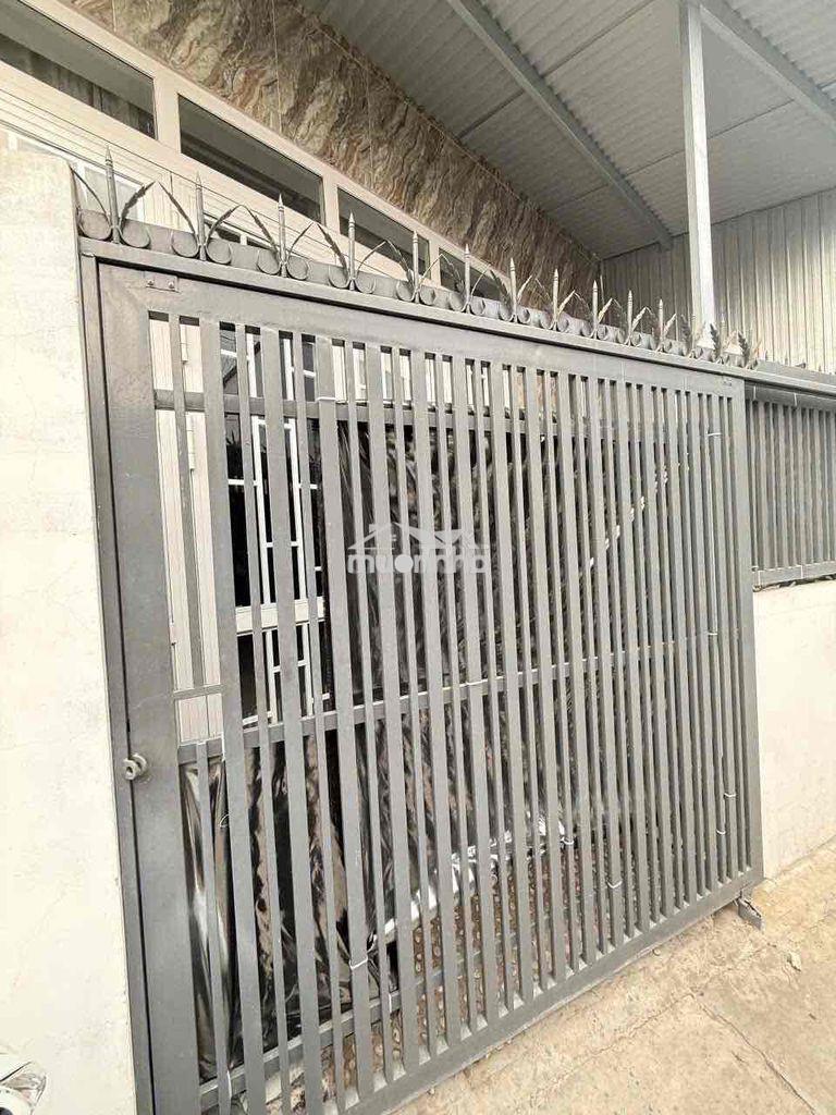 Nhà lầu p.tân vạn đường ô to 2.35 tỷ
