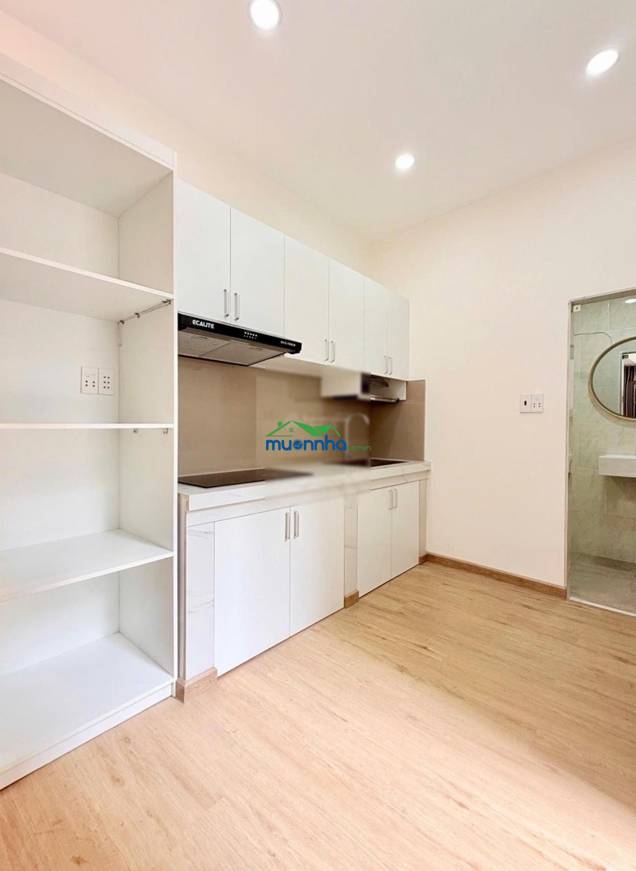 Rộng là được: 5m x 10m, cách 1 căn ra mặt tiền thông nguyễn tri phương q10 nhỉnh 5tỷ - 3