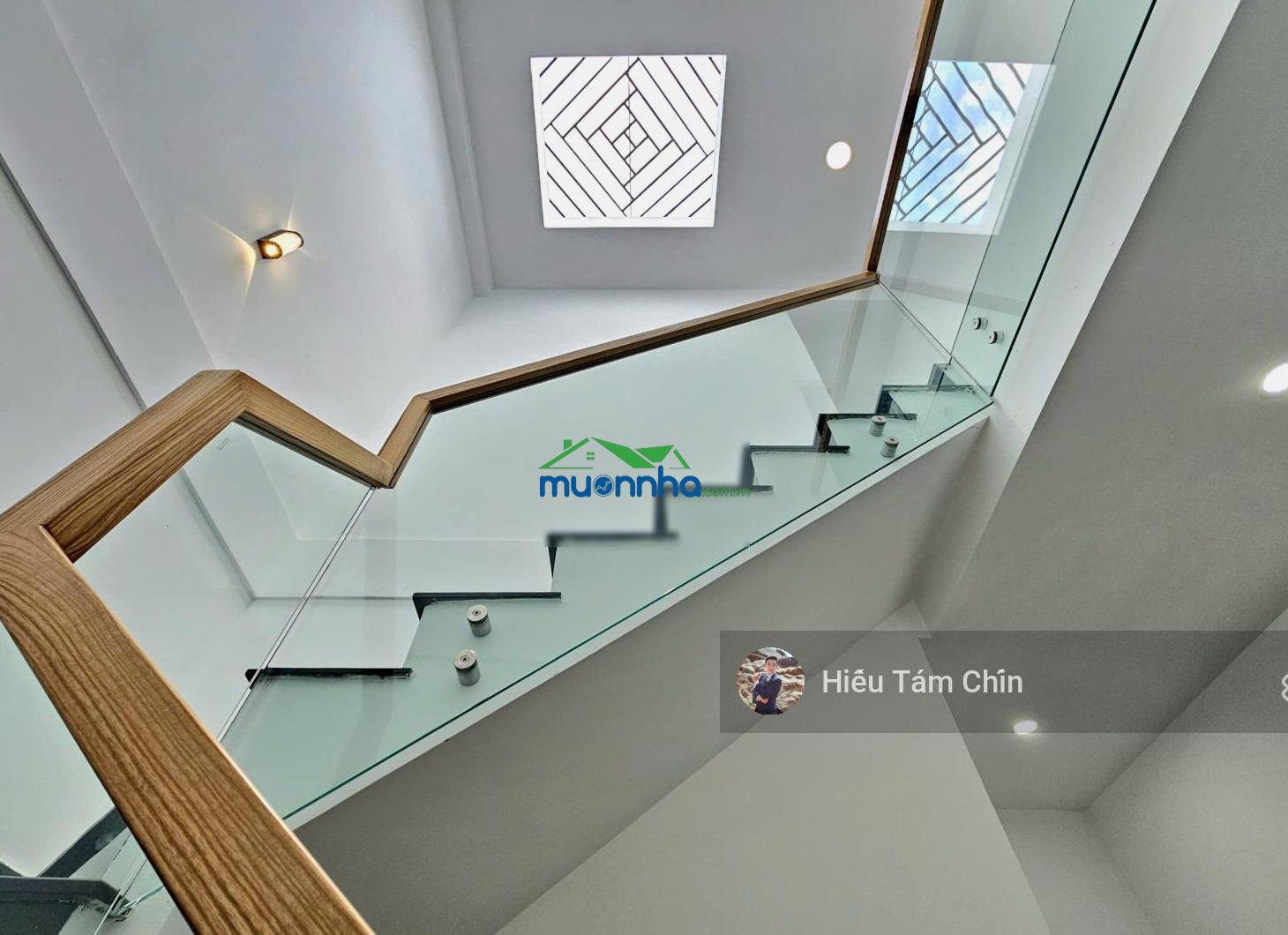 Mặt tiền kinh doanh chợ võ thành trang, 61m², 4 tầng, vị trí đắc địa