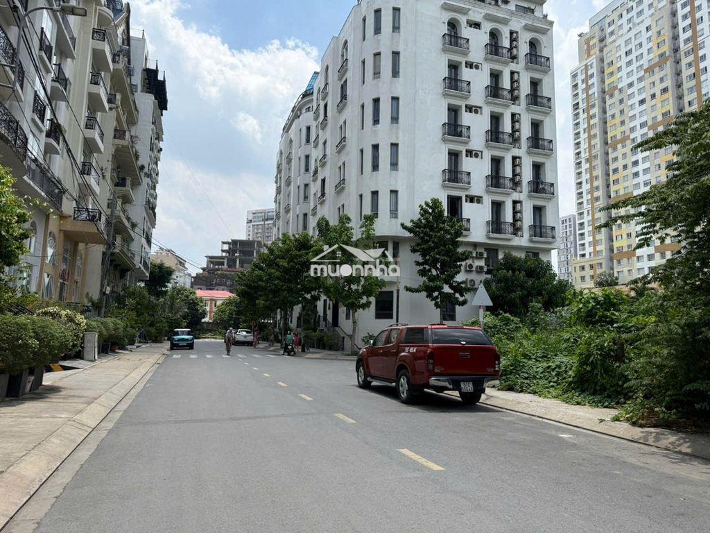 Bán biệt thự 300m2 khu nội bộ nguyễn văn hưởng , thảo điền. quận 2. - 2