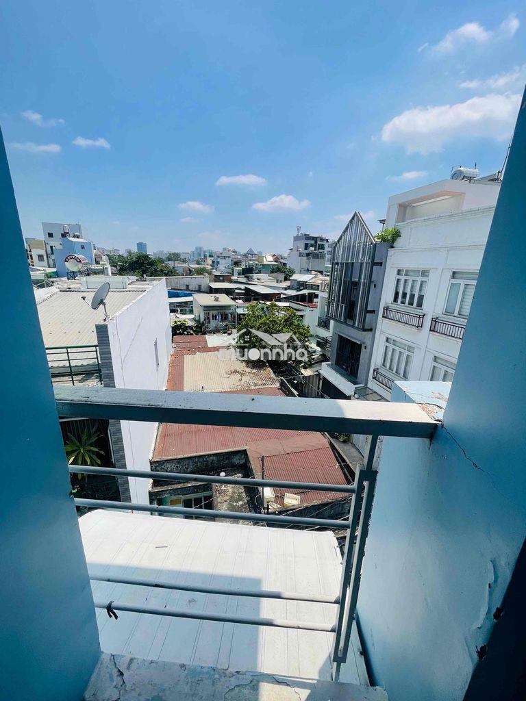 Phòng trọ có wc , có ban công cách ufm 200m - 3