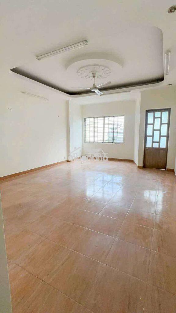 5 tầng 20tr 4,7x20m mặt tiền tân phú