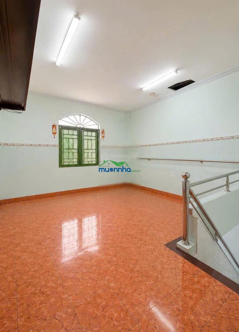 Cần bán nhà đường tô hiệu - tân phú