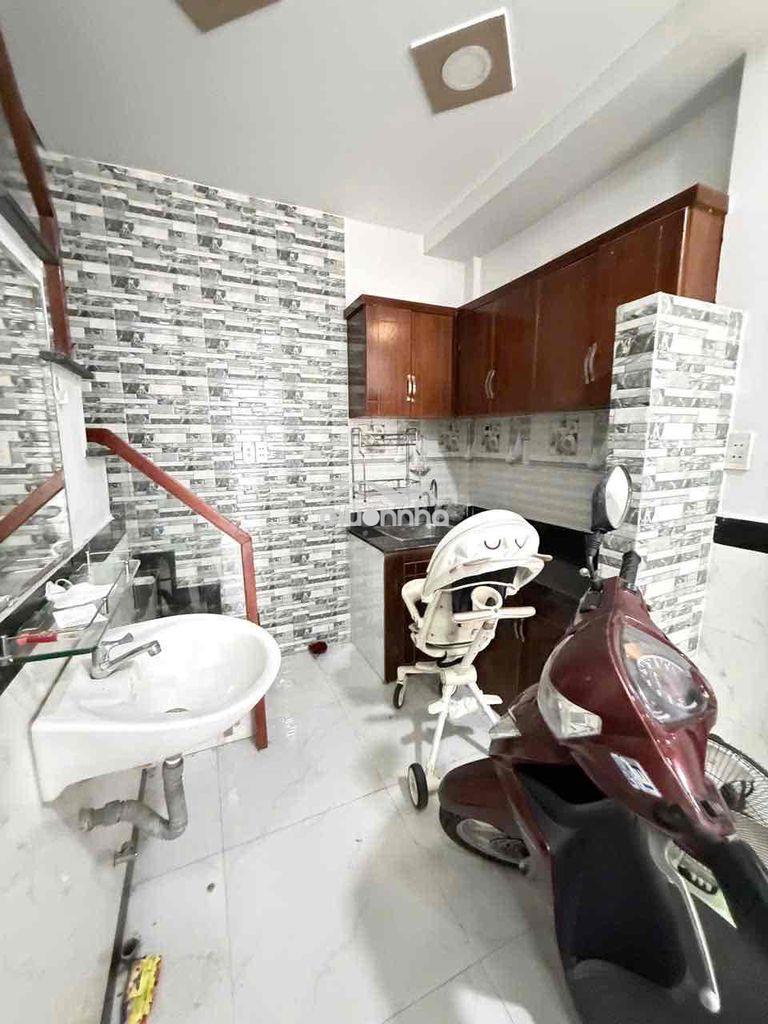 Nhà quang trung gò vấp giá  hot chỉ nhỉnh 2 tỷ - 3