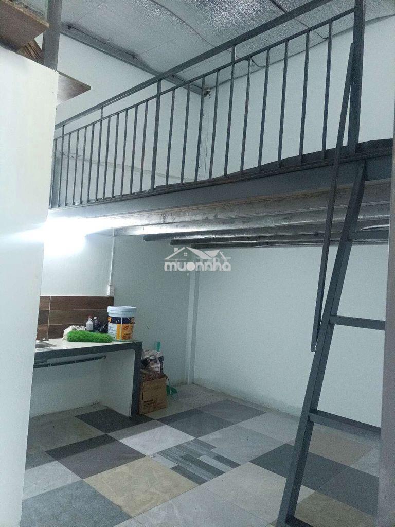 Cho thuê dài hạn, sau siêu thị metro quận 12 - 4