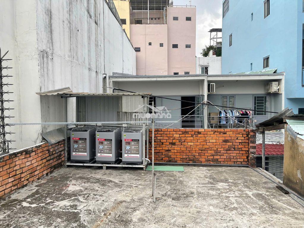 Phòng 1 người, gác suốt, wc riêng, có cửa sổ trời nhỏ giá chỉ 2.5tr - 3