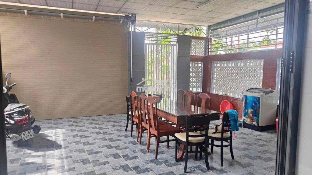 Nhà chánh mỹ mỹ hảo 1 có 3 phòng ngủ full nội thất sân ô tô, thủ dầu - 2