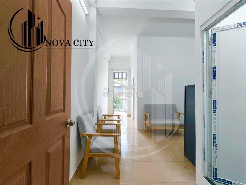 Căn hộ ban công 1pn/studio gần parcmall q8 - nhà thờ nam hải 