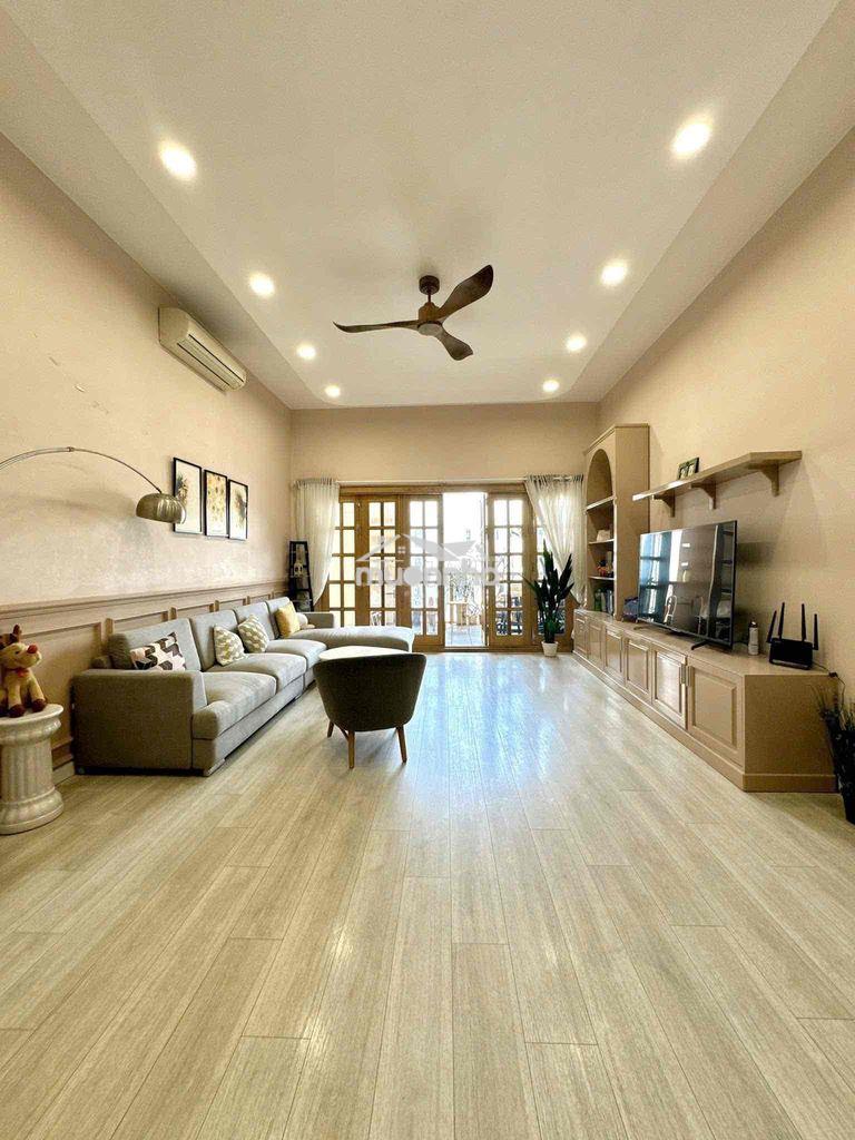 Căn hộ penthouse 4 phòng ngủ nội thất cao cấp - 2