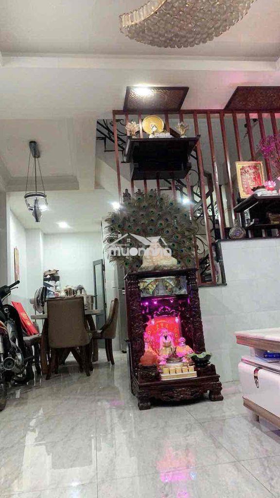 Nhà bán chính chủ 2 lầu gần cầu bà tàng đường phạm thế hiển