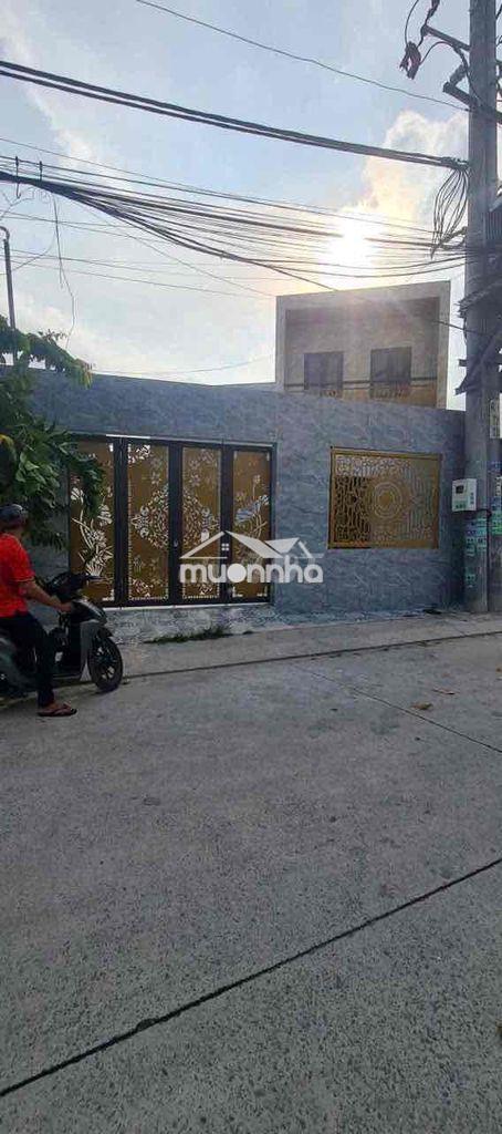 Nhà mới 100% gần gà hấp hèm 34