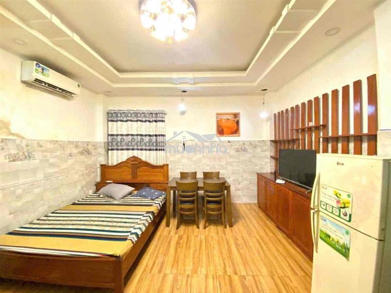 Cho thuê phòng full nội thất mặt tiền oto 35m2 gần đh ntt,đh luât q4