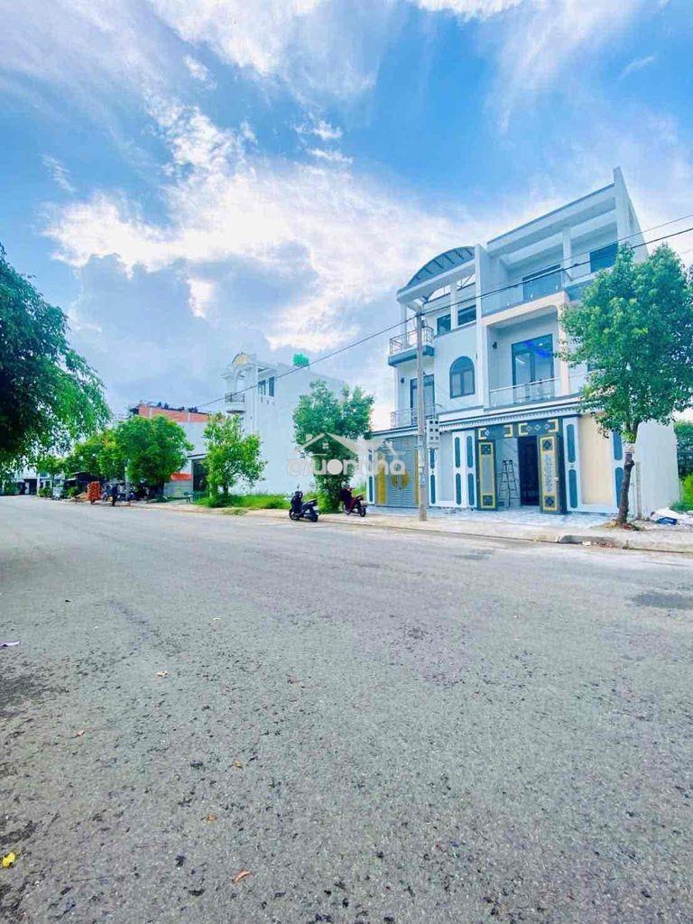 Bán nhà tân kim khu tái định cư đặng huỳnh  dt - 2