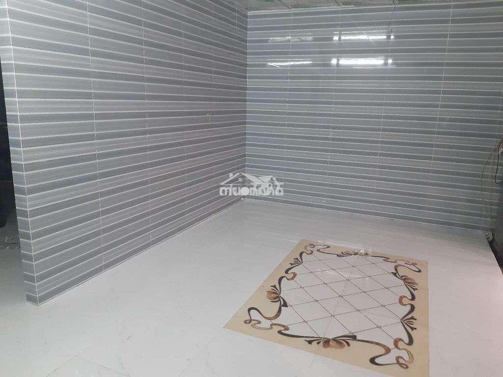 Sổ riêng nhà đẹp gần mặt tiền lớn 6x8,1 lầu 3pn, 2wc trên dưới lầu - 3