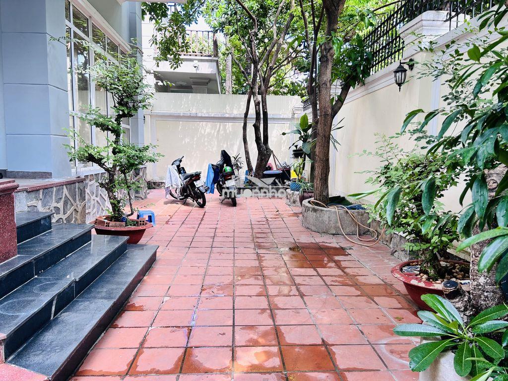 Villa đường núi thành diện tích: 15x25m hầm trệt 2 lầu cho thuê - 2