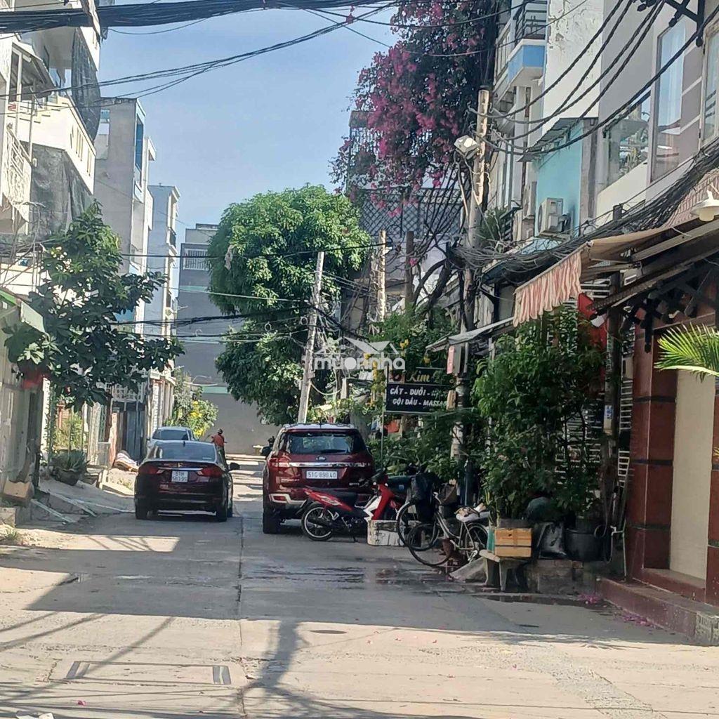 Căn góc đường 8 m kinh doanh. 4 x 14 m. 3 tầng. khu nam hùng vương - 2