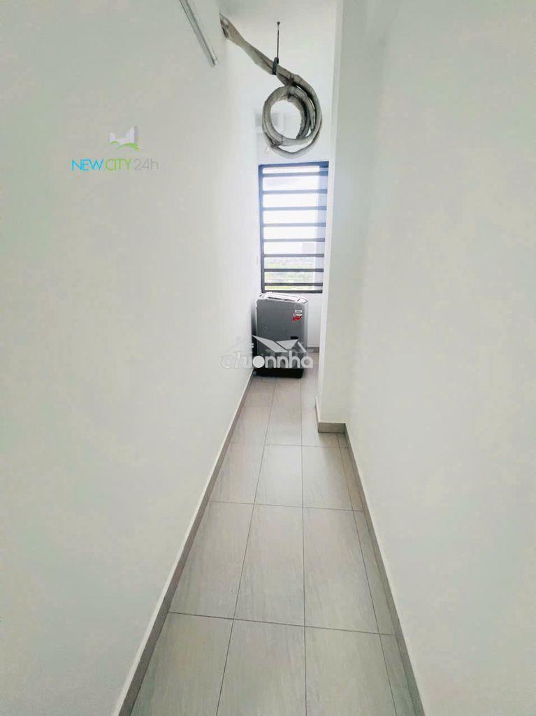 Hot nhà mới- vào ở ngay to rộng 84m2- 85m2 free phí quản lý - 4