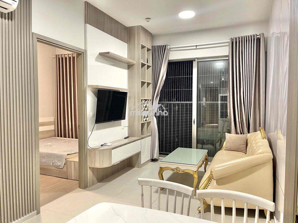 ⭐️ Cho thuê căn 9 triệu - full nội thất - view hồ bơi - 2