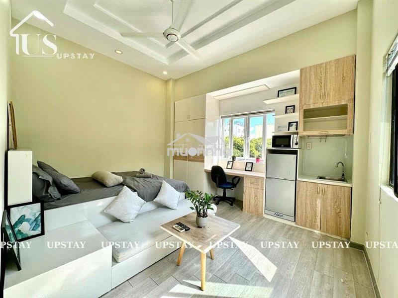Cho thuê studio cửa sổ lớn full nội thất mới ngay trung tâm quận 1